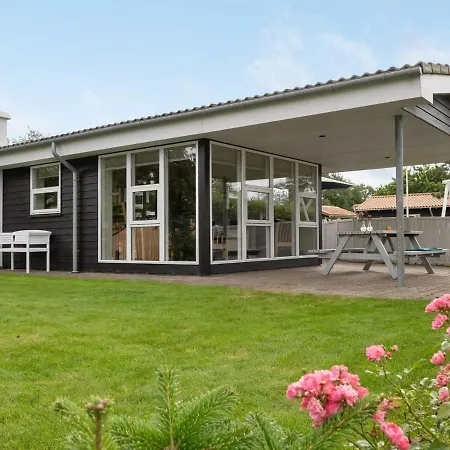 Holiday home Gull - 150m From The Sea In Se Jutland By Interhome