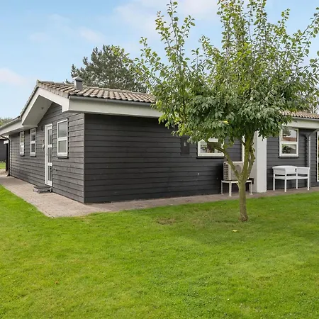 Feriehus Gull - 150m From The Sea By Interhome